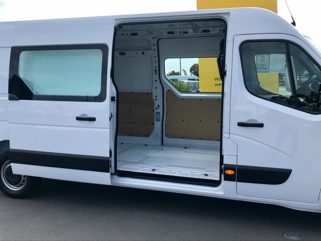 2024 Renault Master