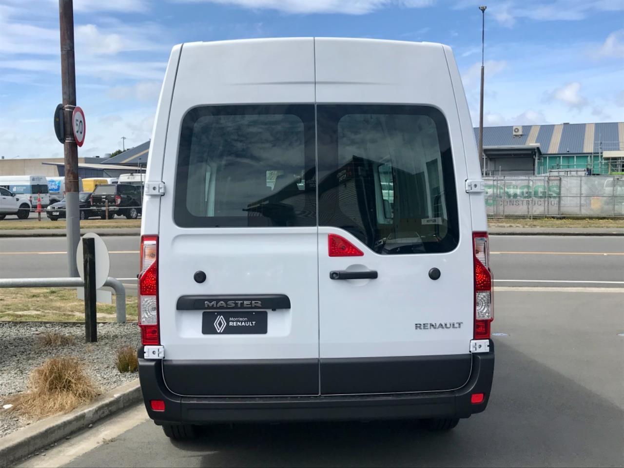 2024 Renault Master