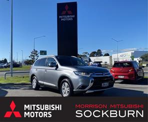 2015 Mitsubishi Outlander - Thumbnail