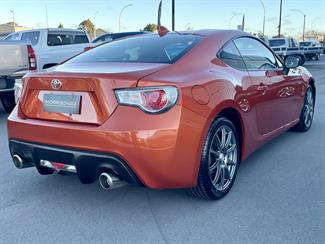 2015 Toyota 86 - Thumbnail