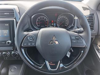 2025 Mitsubishi ASX - Thumbnail