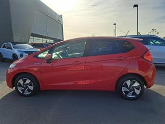 2014 Honda FIT - Thumbnail