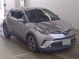 2017 Toyota C-HR - Thumbnail