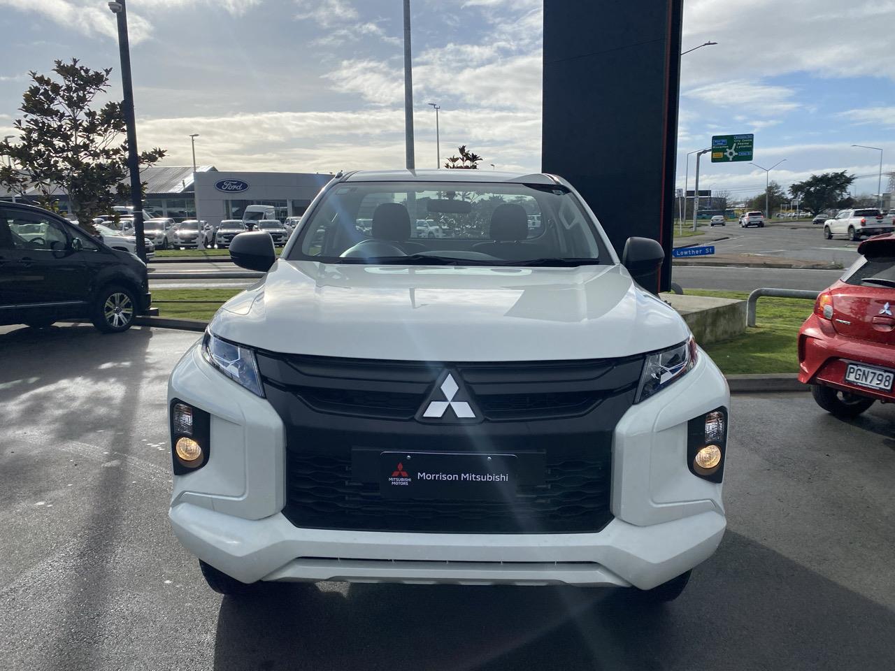 2024 Mitsubishi TRITON