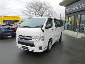 2018 Toyota Hiace - Thumbnail