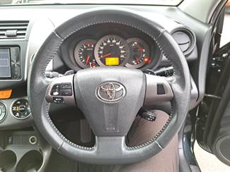 2010 Toyota VANGUARD - Thumbnail