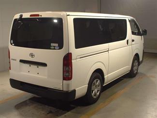 2017 Toyota Hiace - Thumbnail