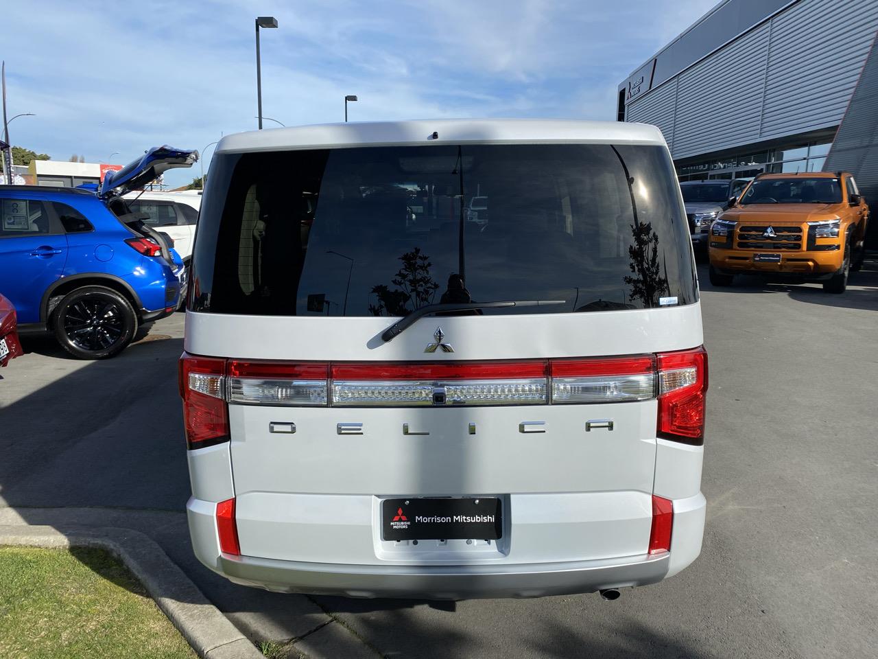 2022 Mitsubishi DELICA