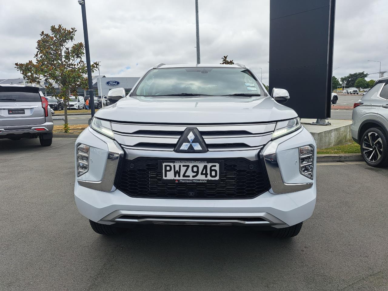 2023 Mitsubishi Pajero Sport