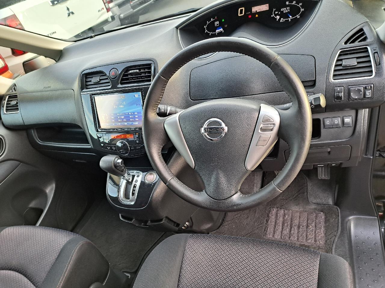 2013 Nissan Serena