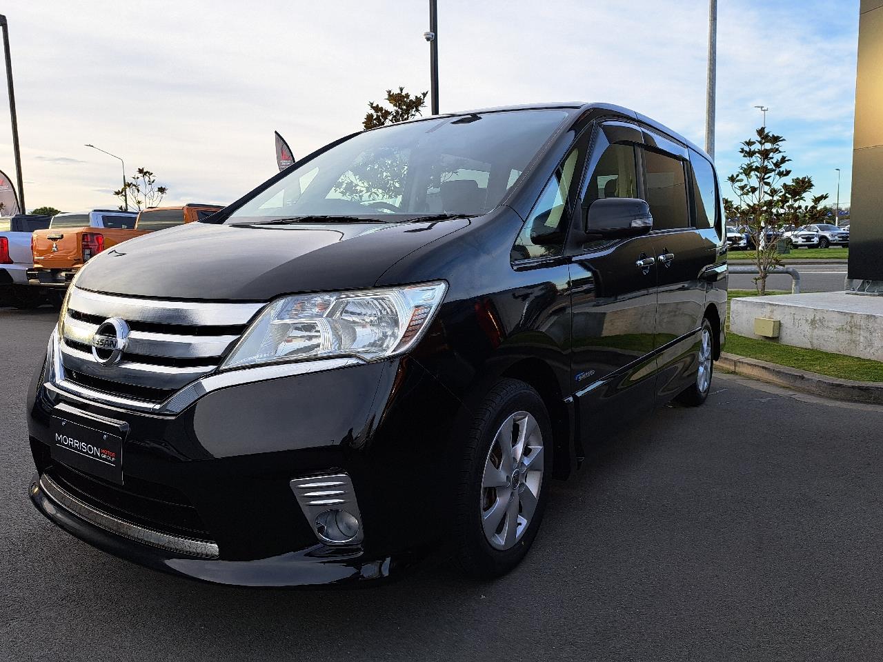 2013 Nissan Serena