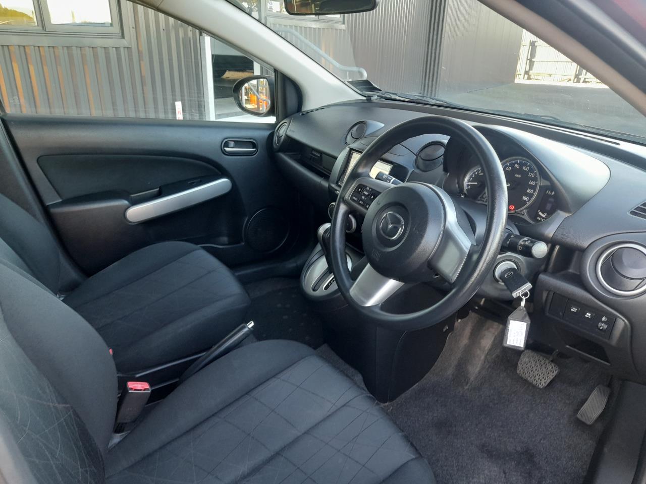 2013 Mazda Demio