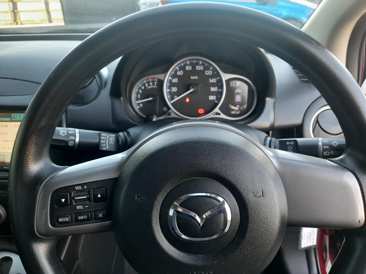 2013 Mazda Demio