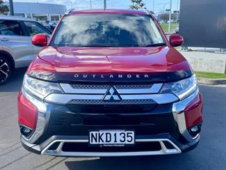 2021 Mitsubishi Outlander - Thumbnail