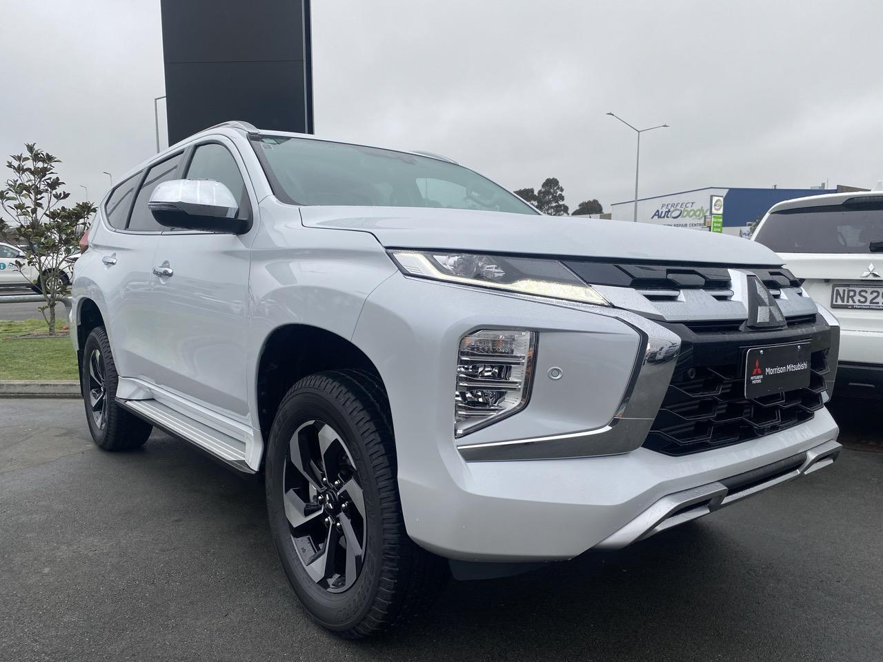 2024 Mitsubishi Pajero