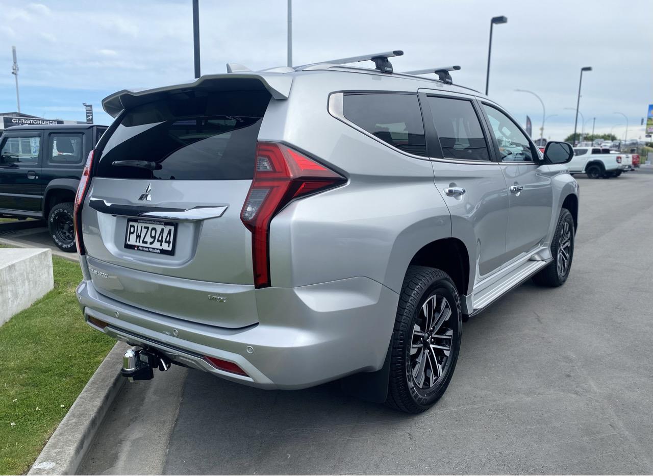 2023 Mitsubishi Pajero Sport