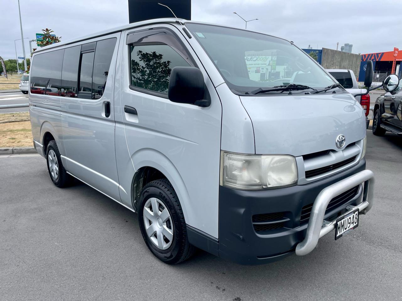 2006 Toyota Hiace