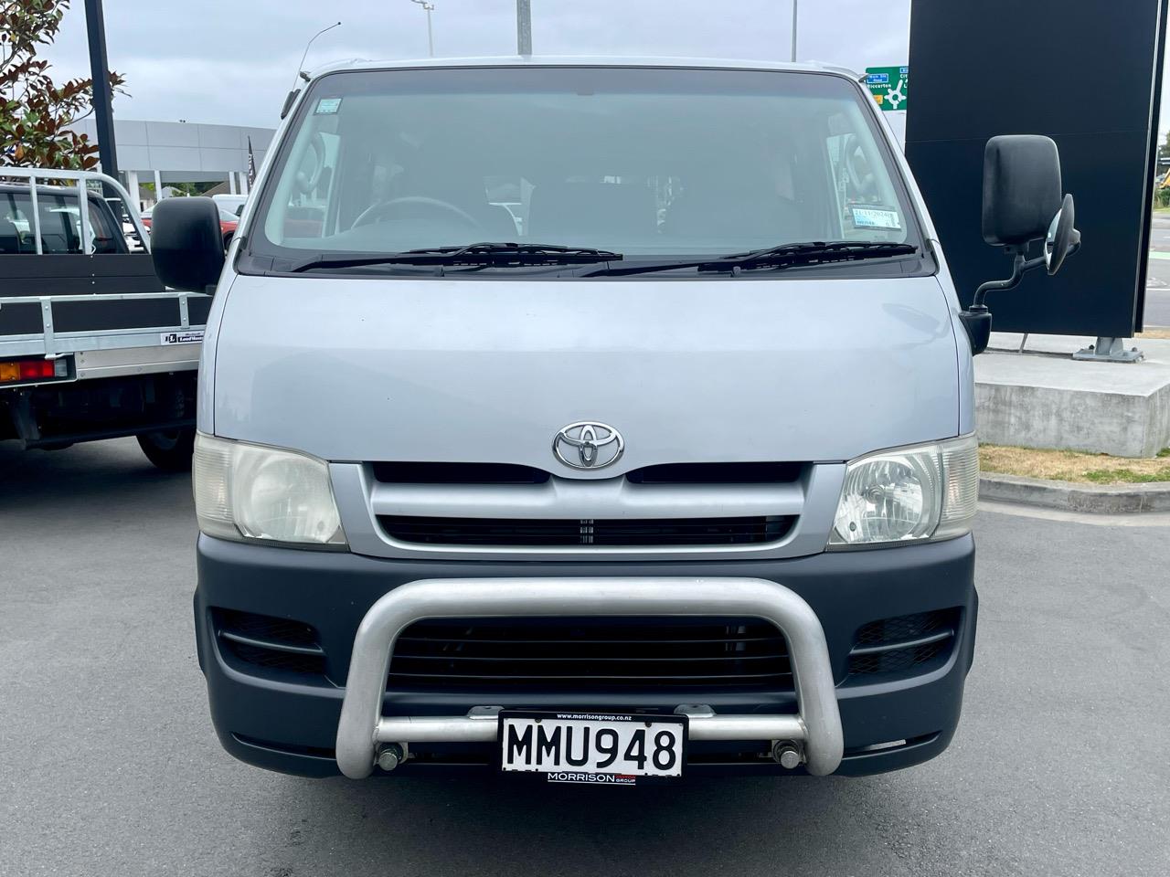 2006 Toyota Hiace