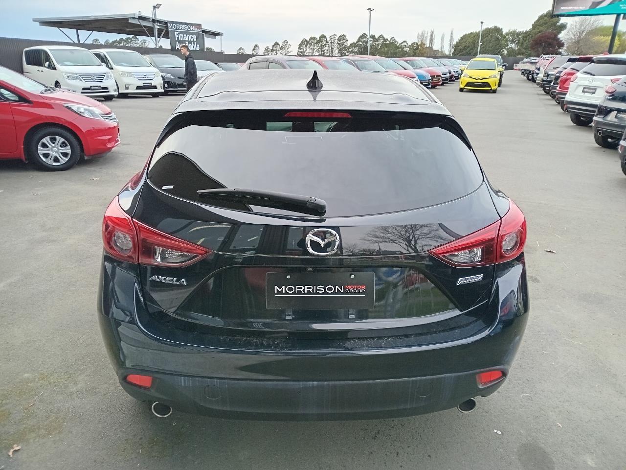 2015 Mazda Axela