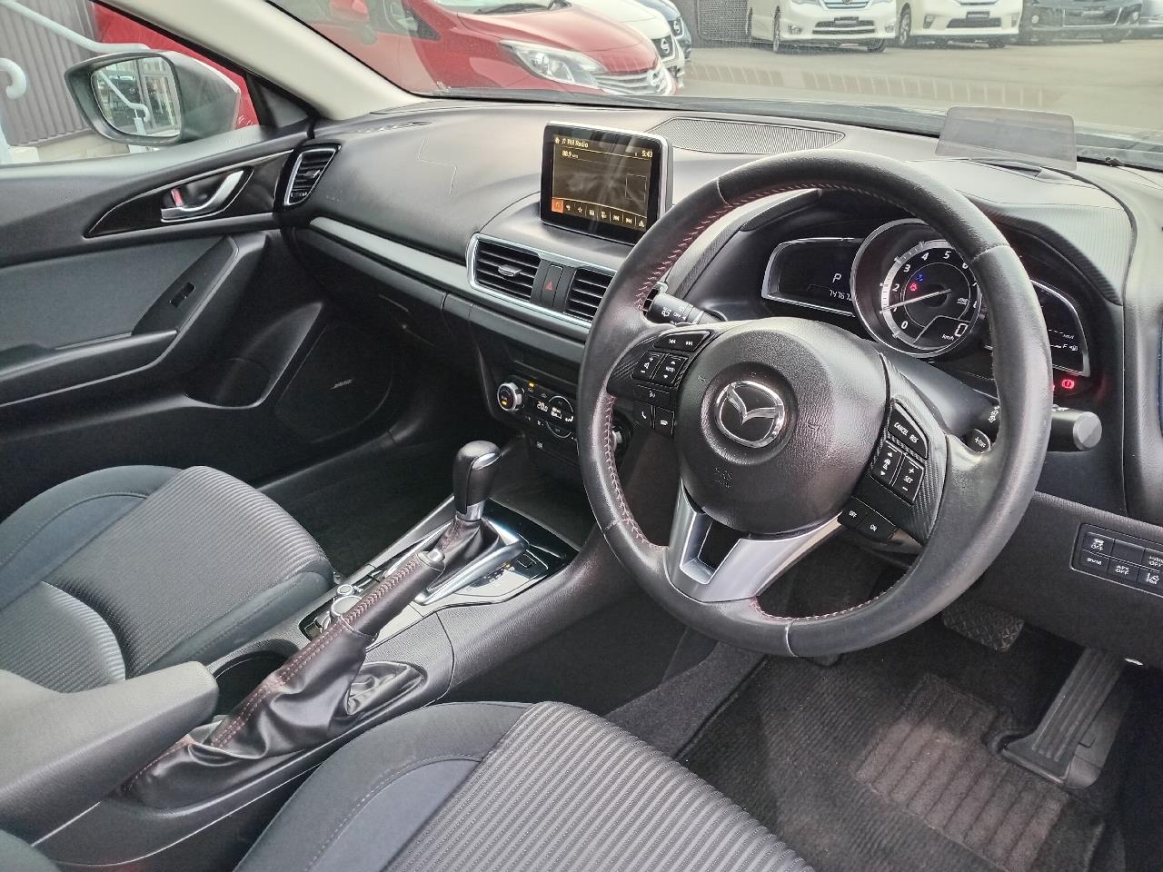 2015 Mazda Axela