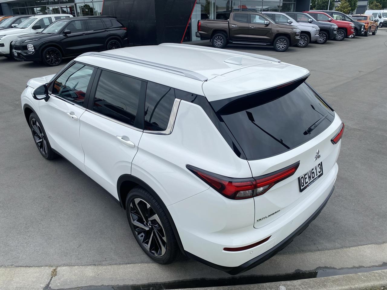 2023 Mitsubishi Outlander