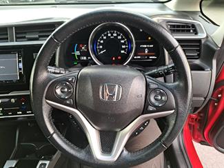 2017 Honda FIT - Thumbnail