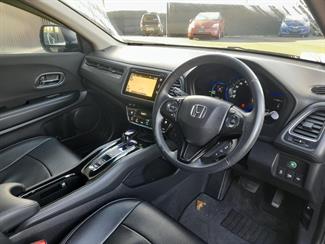 2015 Honda VEZEL - Thumbnail