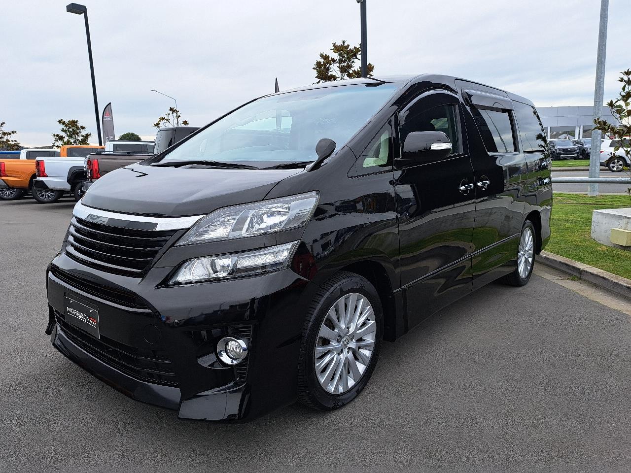 2014 Toyota VELLFIRE