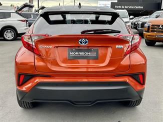 2019 Toyota C-HR - Thumbnail