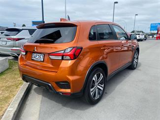 2024 Mitsubishi ASX - Thumbnail