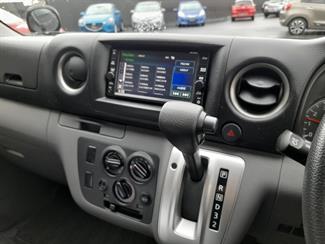 2018 Nissan Nv350 - Thumbnail