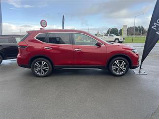 2018 Nissan X-TRAIL - Thumbnail