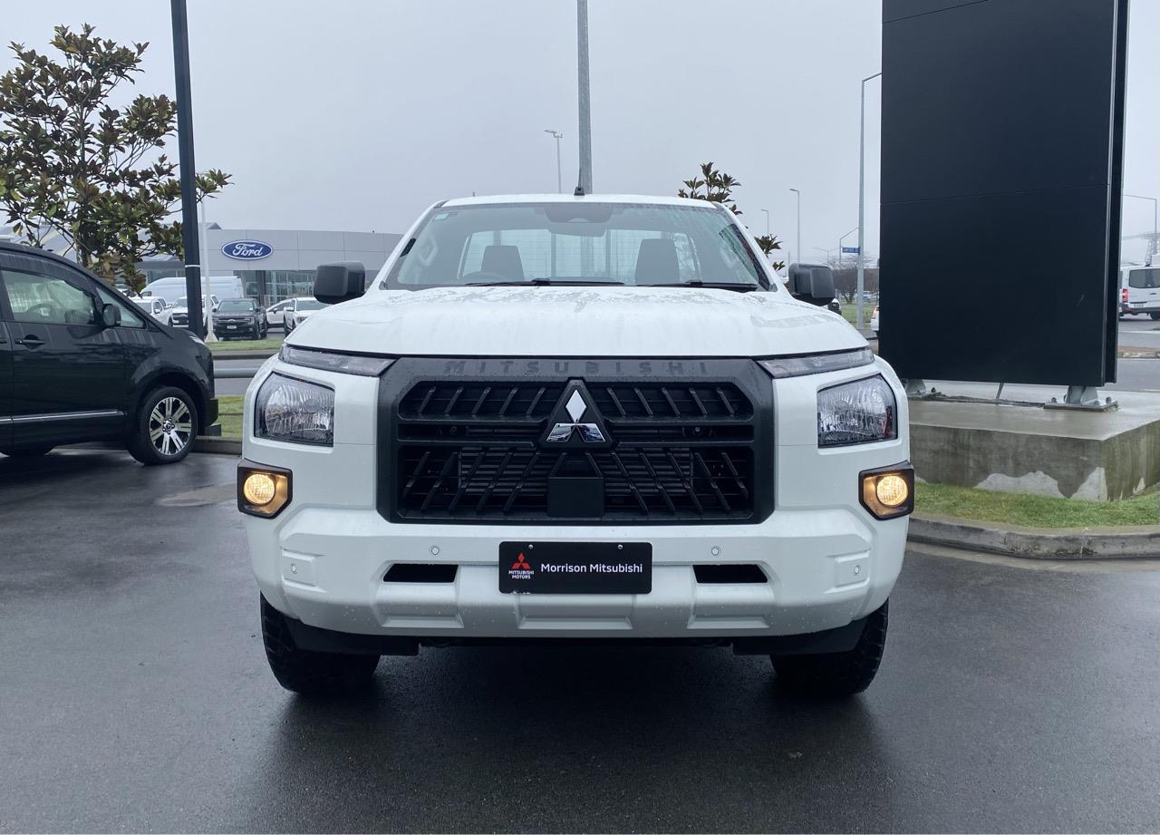 2025 Mitsubishi TRITON